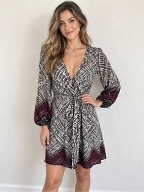 Cato Plunging V-Neck Tie-Waist Printed Mini Dress in Black and Burgundy